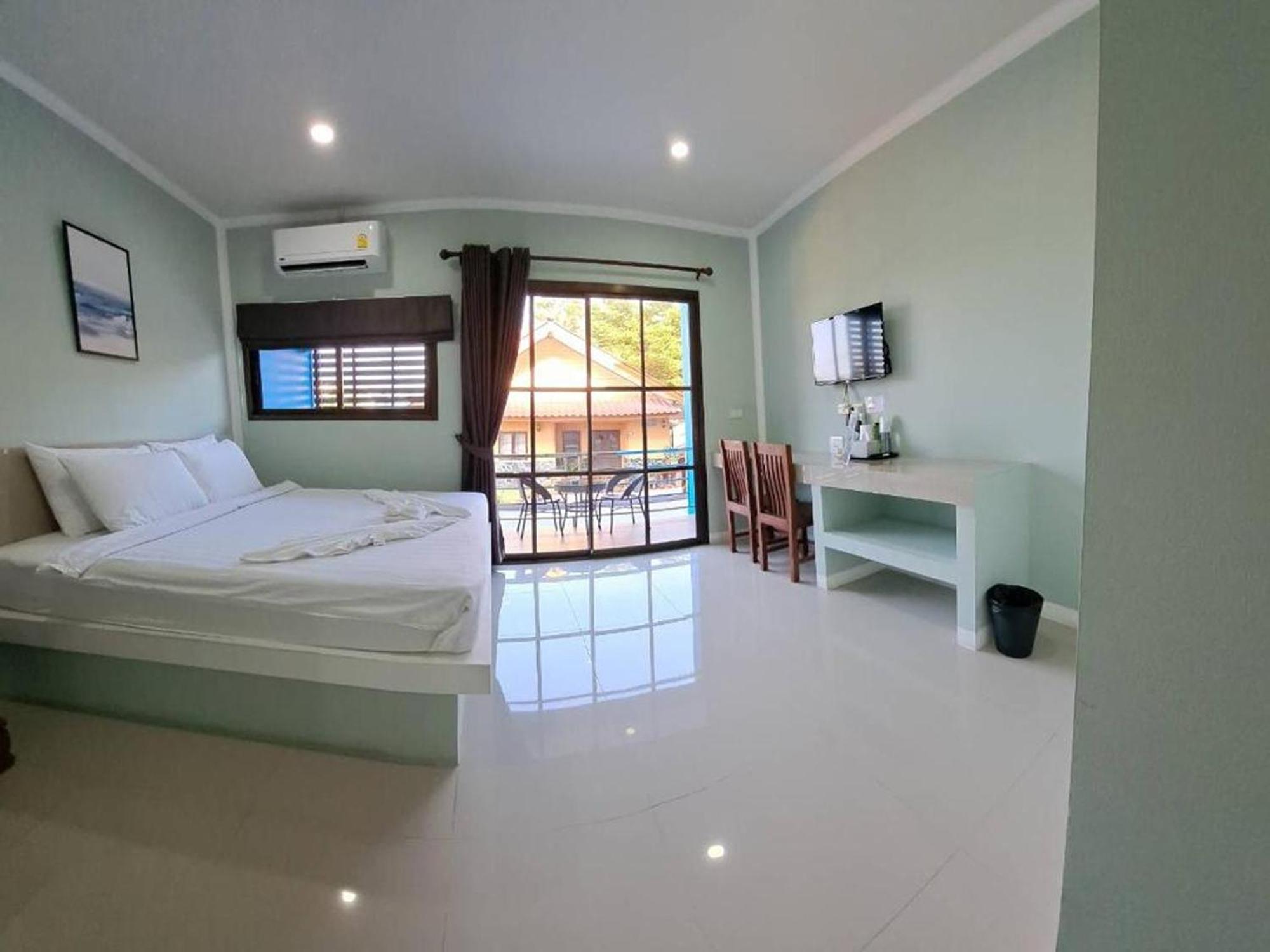J & Ariya Hotel Near Samui Airport And Koh Phangan Pier Bophut Eksteriør bilde